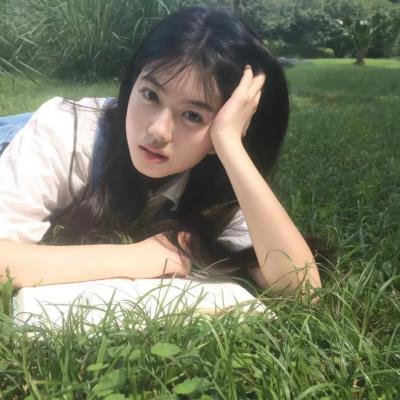 驼背人与舞女